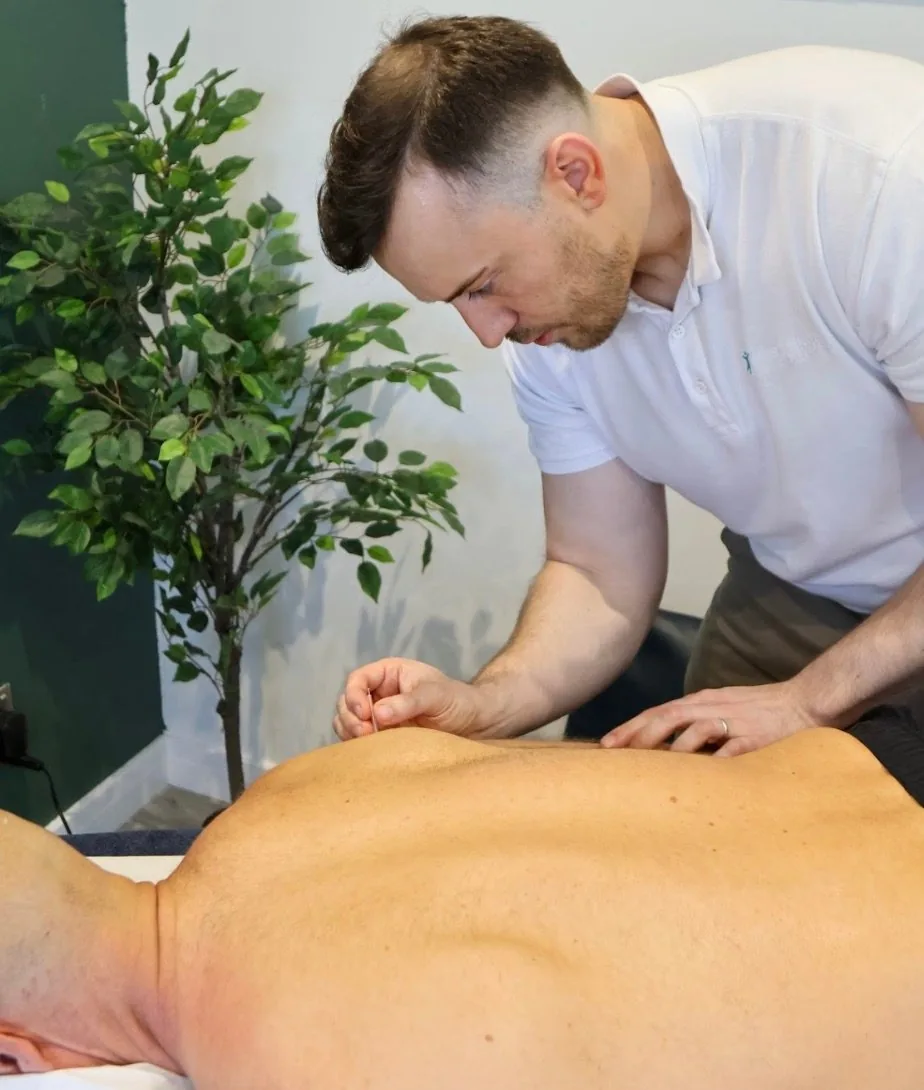 Patient treatment at BetterMe Physiotherapy